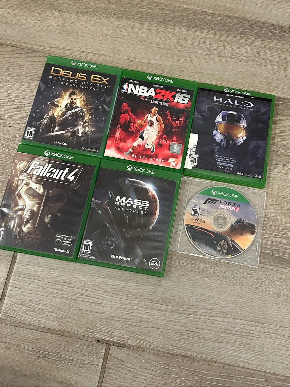 Xbox One Video Games Lot (6) (Fallout 4, NBA 2K16, Forza 3 & Mass Effect)
